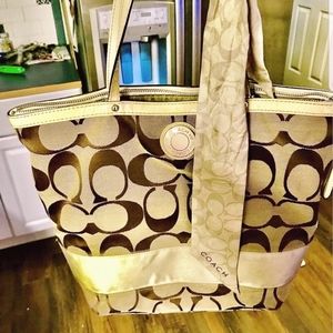 Authentic Coach Handbag - Tote size w/matching scarf and key/luggage tag